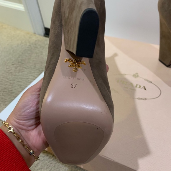 Prada buff brown platform back zip mid boots 7 - Picture 4 of 7